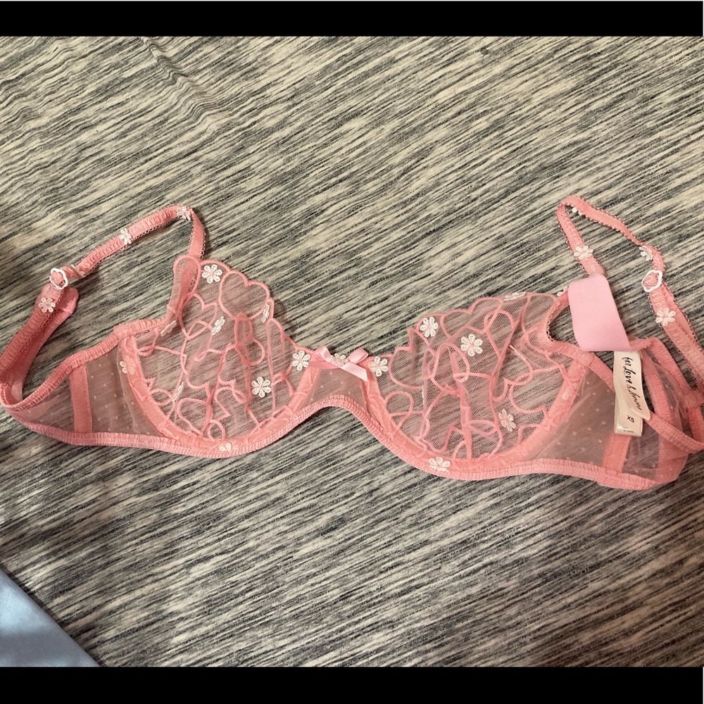 Pink Victoria’s Secret Lace 32A Bra